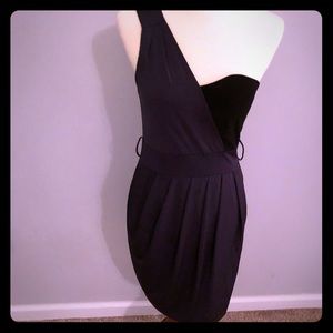One shoulder dress